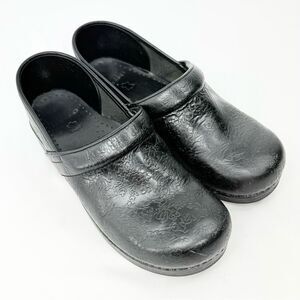 Dansko Black Leather Tooled Floral Professional Support Healthcare Work Clogs
